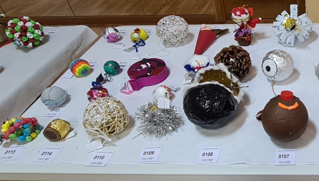 I Concurso De Bólas De Nadal 28/33