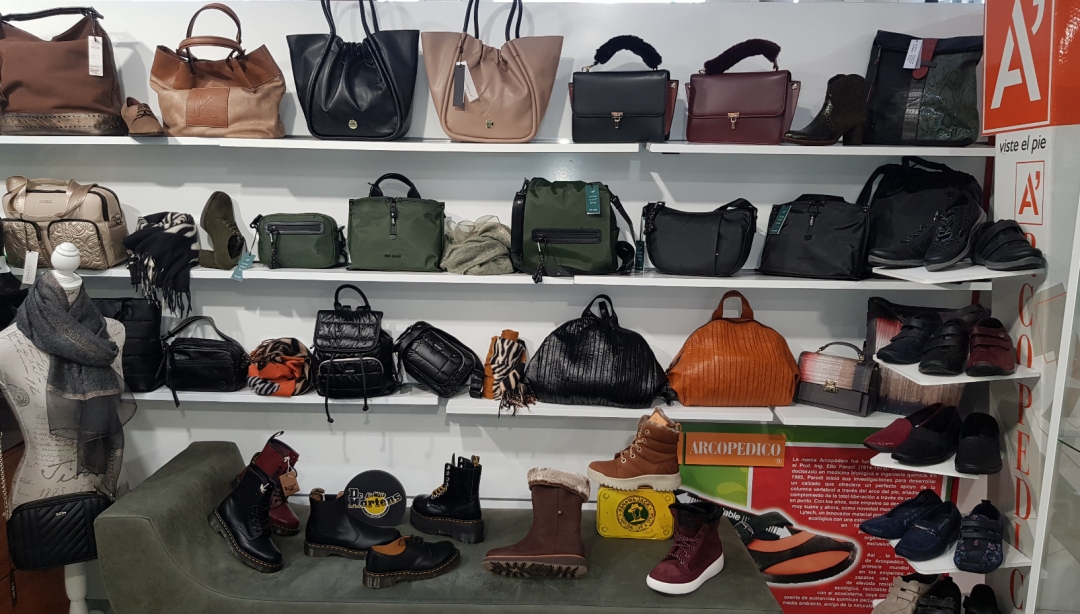 CALZADOS CAPITÁN - foto 1/3