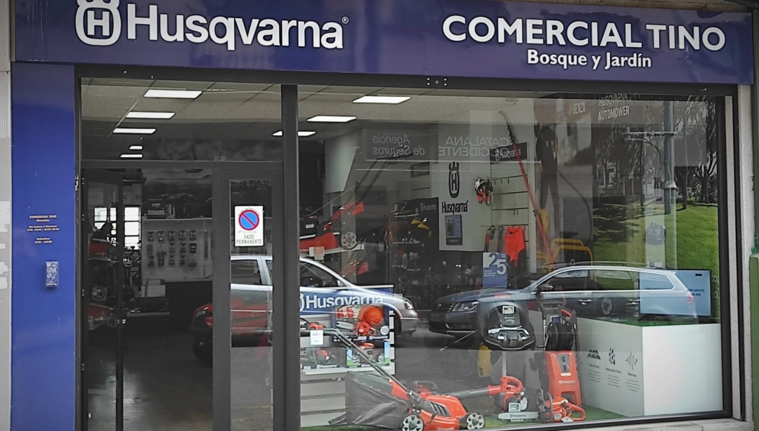 COMERCIAL TINO - foto 1/1